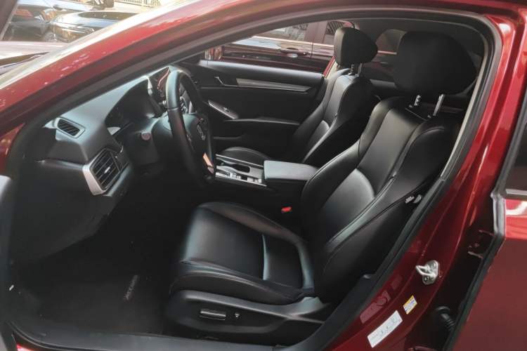 Used Honda Accord 2018 260TURBO Luxury Edition China V Emission Standard