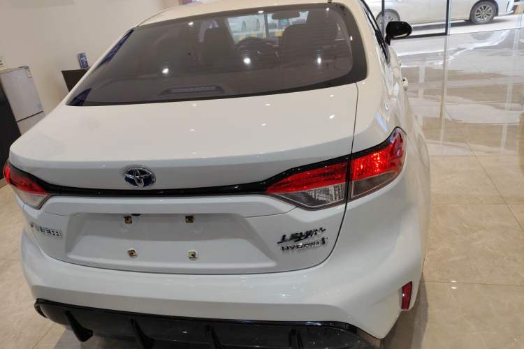 Used Toyota Levin 2023 Smart Electric Hybrid Dual-Engine 1.8L Sport Edition