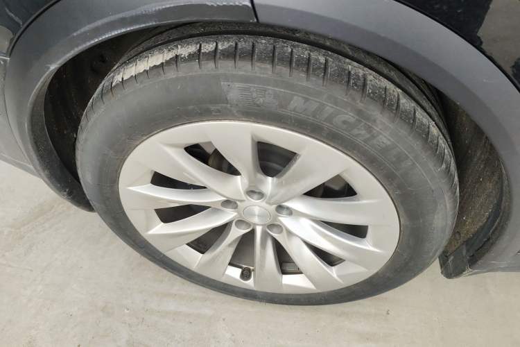 Used Tesla Model X 2016 X 75D
