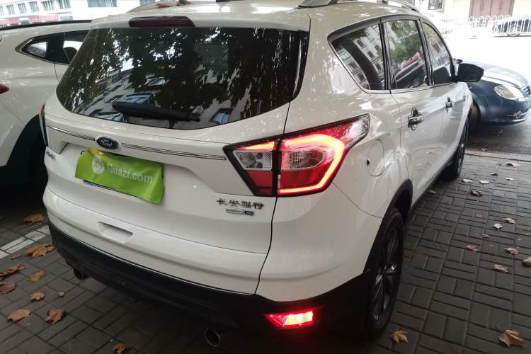 Used Ford Kuga 2019 EcoBoost 180 Two-Wheel-Drive Platinum Edition China VI Standard
