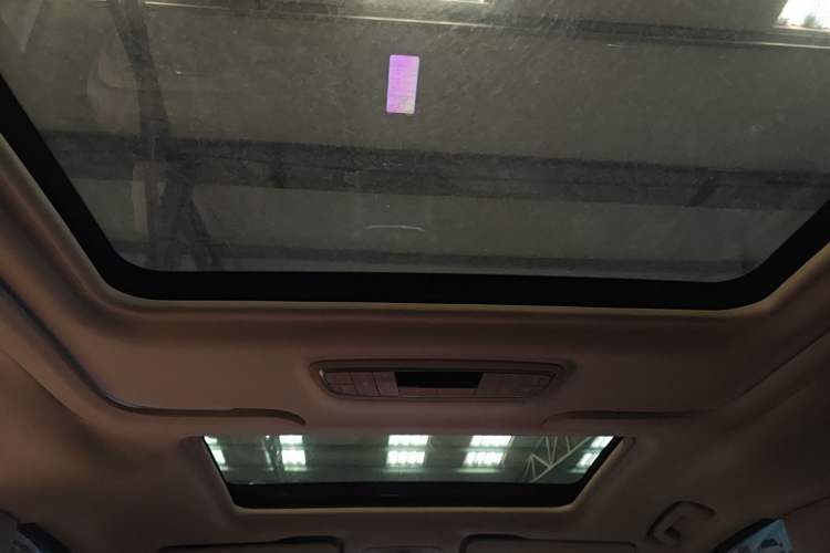 Used Buick GL8 2022 ES Land Cruiser 653T Smart Luxury Model