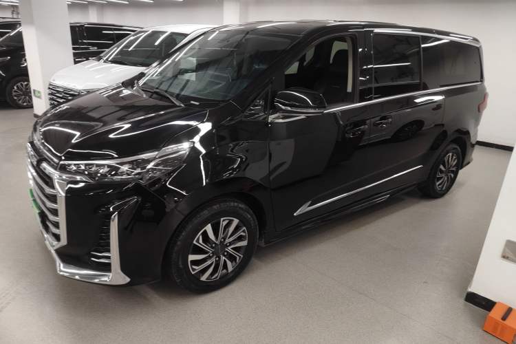 Used SAIC MAXUS G20 2021 Facelifted PLUS 2.0T Gasoline Automatic Luxury Edition
