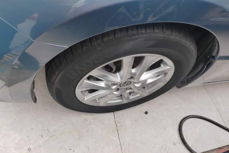 Used Mazda Mazda 3 Axela 2016 Sedan 1.5L Automatic Comfort Model
