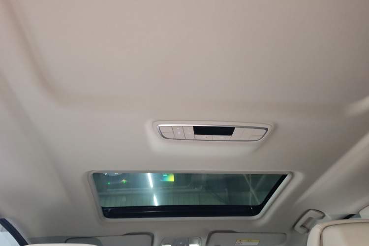 Used Buick GL8 2023 ES Lu Zun Comfort Model
