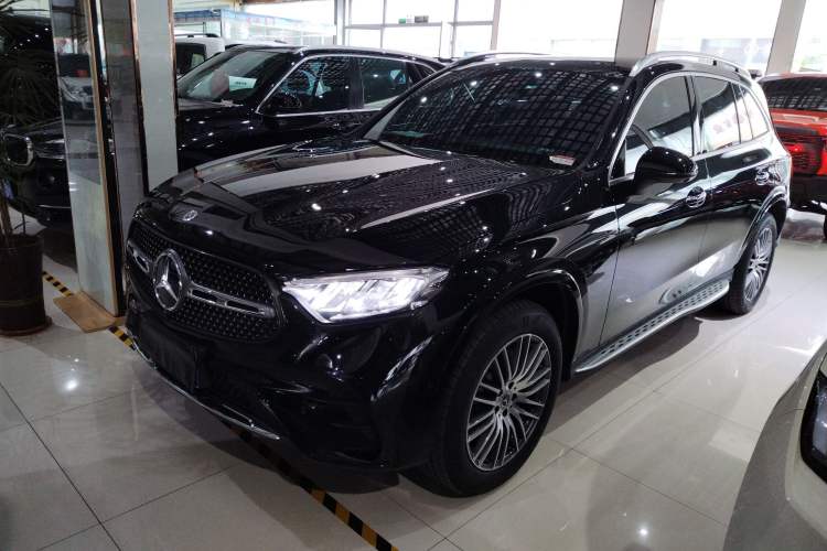 Used Mercedes-Benz GLC 2023 Refreshed GLC 300 L 4MATIC Dynamic Edition 5 Seats
