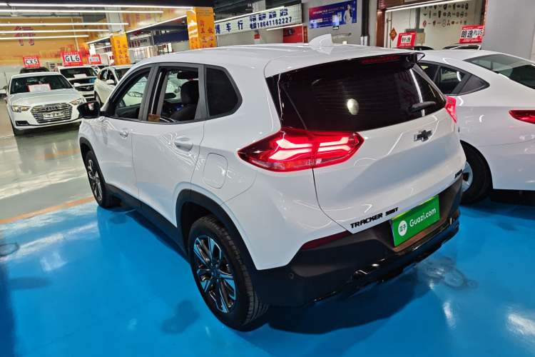 Used Chevrolet Trax 2022 Encore RS 1.5T CVT Cool
