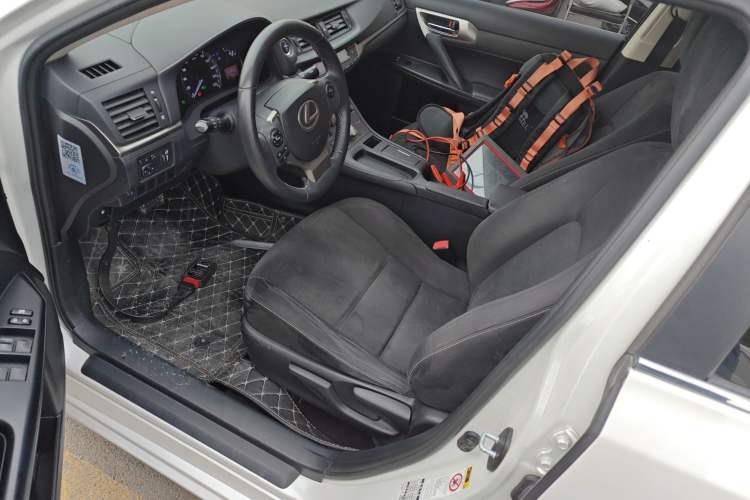 Used Lexus CT 2014 CT200h Elite Edition Monochrome
