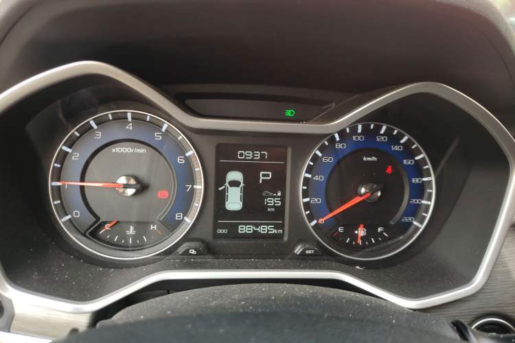 Used Geely Auto Vision X3 2017 1.5L Automatic Prestige Model
