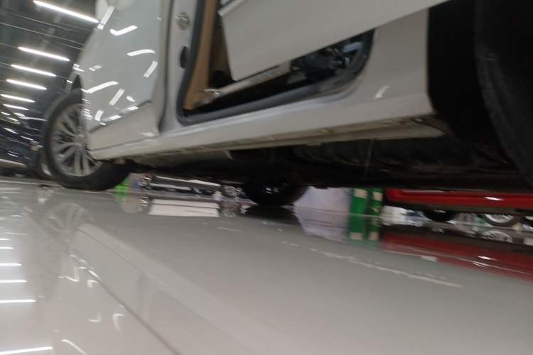 Used Buick GL8 2017 ES 28T Flagship Model China V Standard
