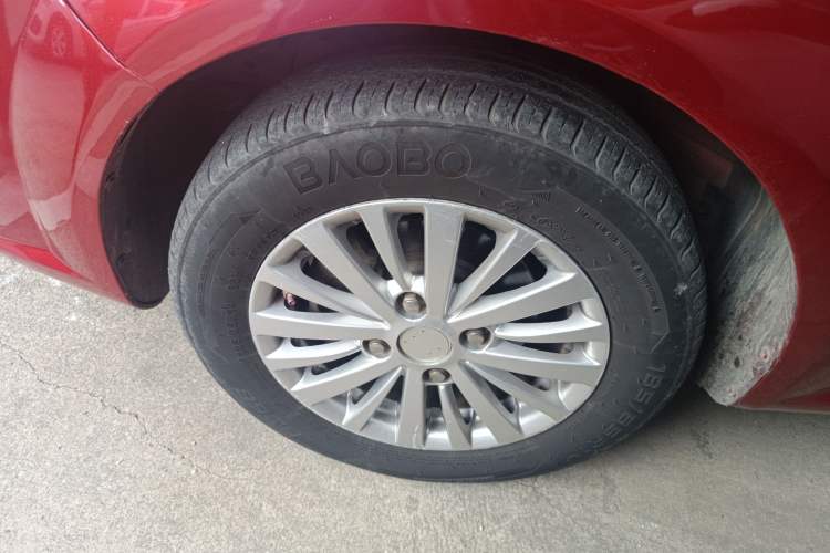 Used Buick Excelle 2015 1.5L Automatic Classic Model
