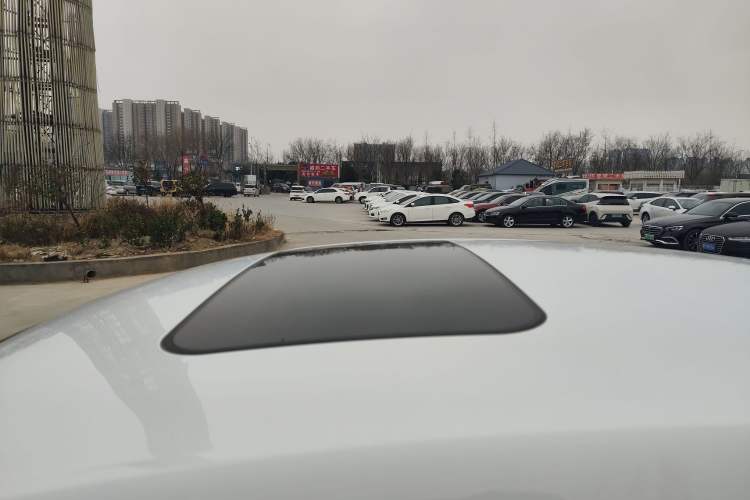 Used Roewe i5 2023 1.5L CVT Luxury Edition
