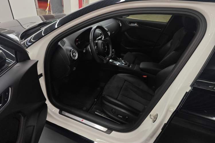 Used Audi S3 2017 Year Restyled S3 2.0T Limousine
