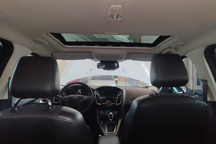 Used Ford Focus 2017 Hatchback EcoBoost 180 Automatic Sport Model
