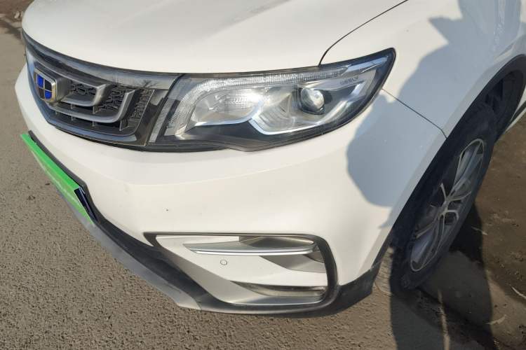 Used Geely Auto Emgrand X7 Sport 2020 1.8TD DCT Two-Wheel Drive Smart Connect 4G-Enabled Version
