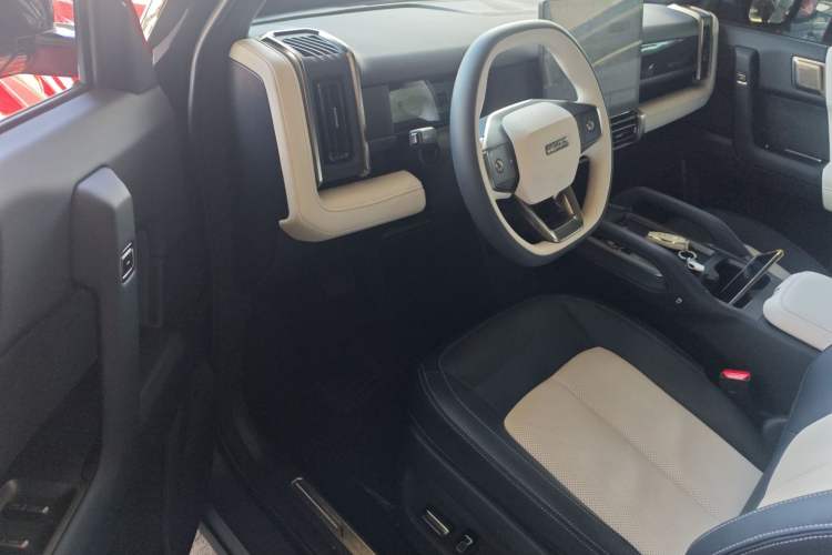 Used  03T 2024 501km Four-wheel Drive Long-Range Version
