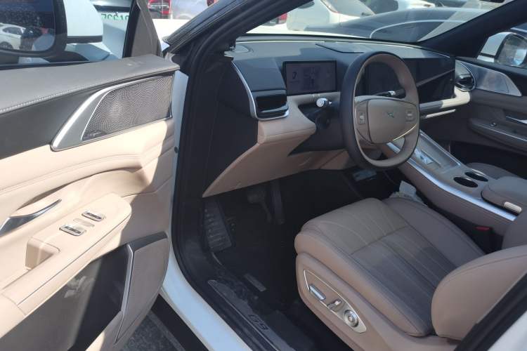 Used XPeng G9 2025 625 Long-Range Max
