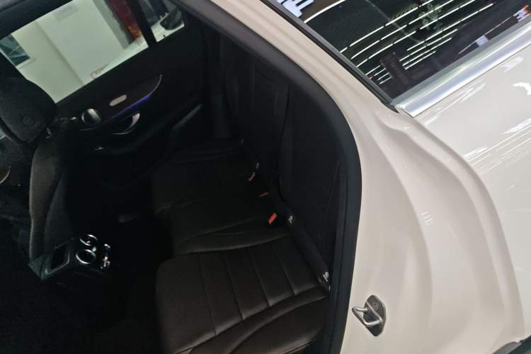 Used Mercedes-Benz GLC 2020 GLC 300 L 4MATIC Luxury Model