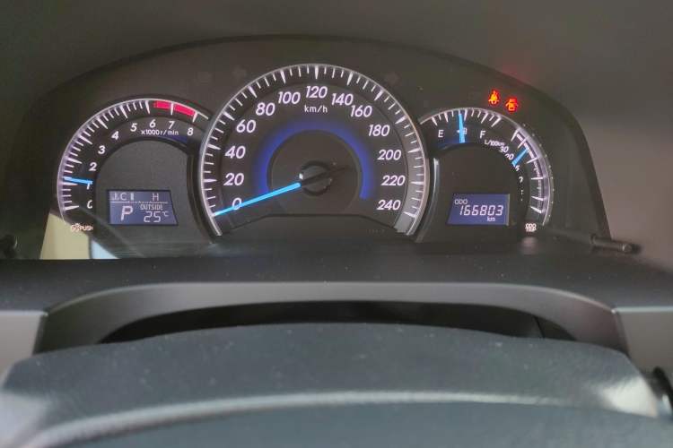 Used Toyota Camry 2016 2.5G 10th Anniversary Deluxe Navigation Edition
