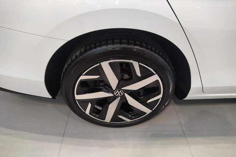 Used Volkswagen Lamando 2025 Lavida L 280TSI DSG Cool & Spicy Edition