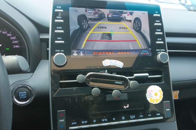 Used Toyota Avalon 2022 2.0L Luxury Edition
