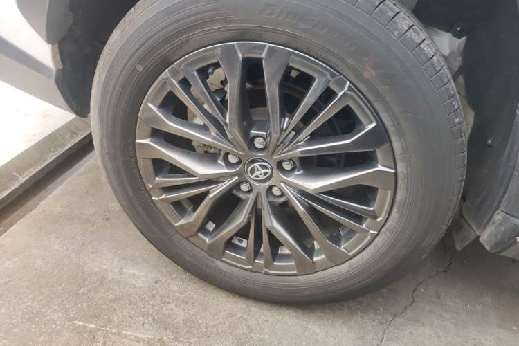 Used Toyota Wildlander 2023 2.0L CVT Four-Wheel Drive Luxury PLUS Edition
