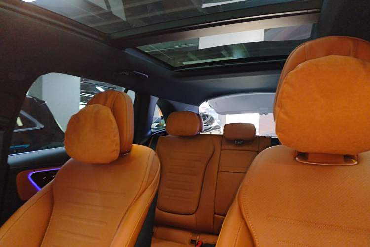 Used Mercedes-Benz GLC 2025 Refreshed GLC 300 L 4MATIC Dynamic Version 5 Seats
