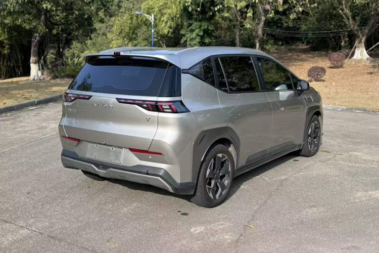 Used AION Y 2022 70 Enjoyment Edition Lithium Iron Phosphate
