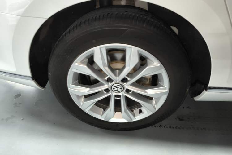 Used Volkswagen Magotan 2018 Facelift 330TSI DSG Luxury Model