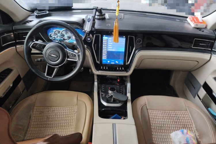 Used Zotye T700 2017 1.8T Dual-Clutch Prestige Model
