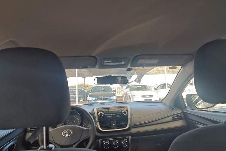 Used Toyota YARiS L 2016 Revised 1.5E CVT Charming Edition
