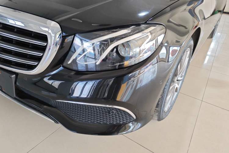 Used Mercedes-Benz E-Class 2019 Facelifted E 300 L Stylish Version

