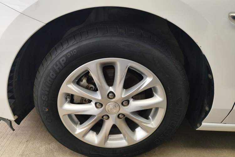 Used Buick GL6 2018 18T 6-Seater Elite Model
