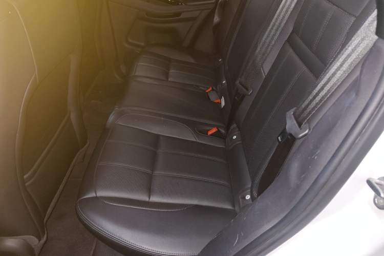 Used Land Rover Range Rover Evoque 2020 249 PS R-DYNAMIC S Black Edition Sport Version