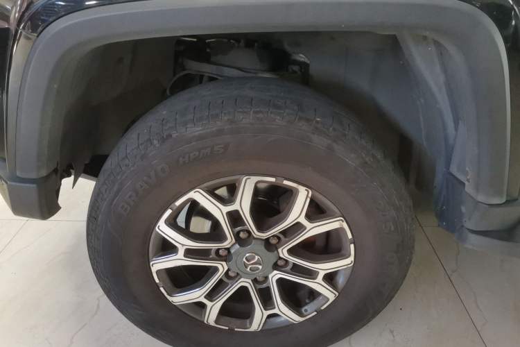 Used Beijing Auto BJ40 2019 2.3T Automatic Four-Wheel Drive Urban Hunter Edition Premium Model China VI Emission Standard
