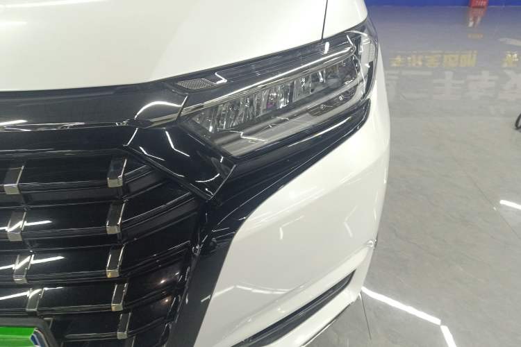 Used Honda Elysion 2022 2.0L eHEV Luxury Edition
