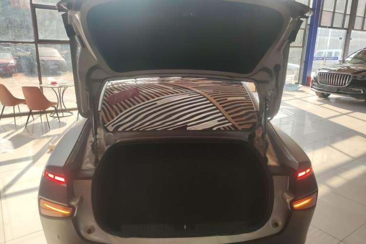 Used XPeng P7 2022 586G
