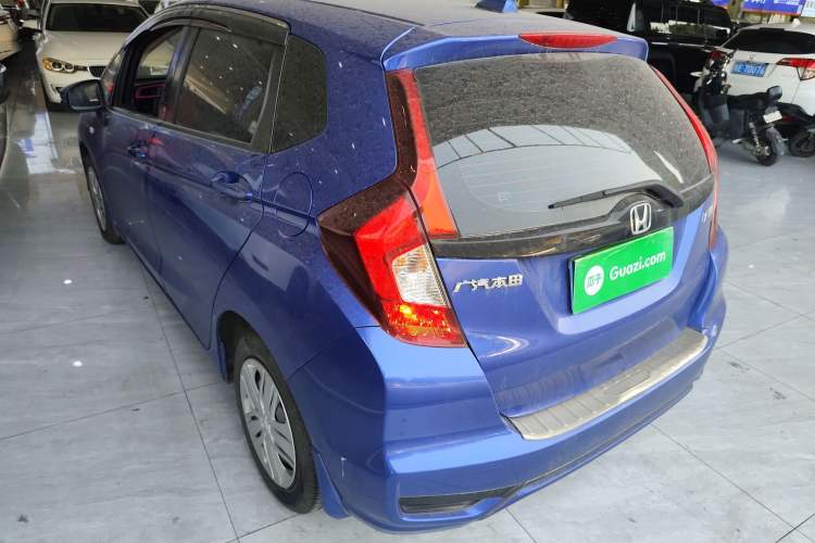 Used Honda Fit 2018 1.5L Manual Comfort Edition