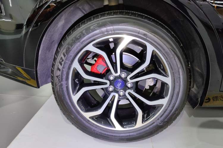 Used Ford EVOS 2022 EcoBoost 245 Sport Edition
