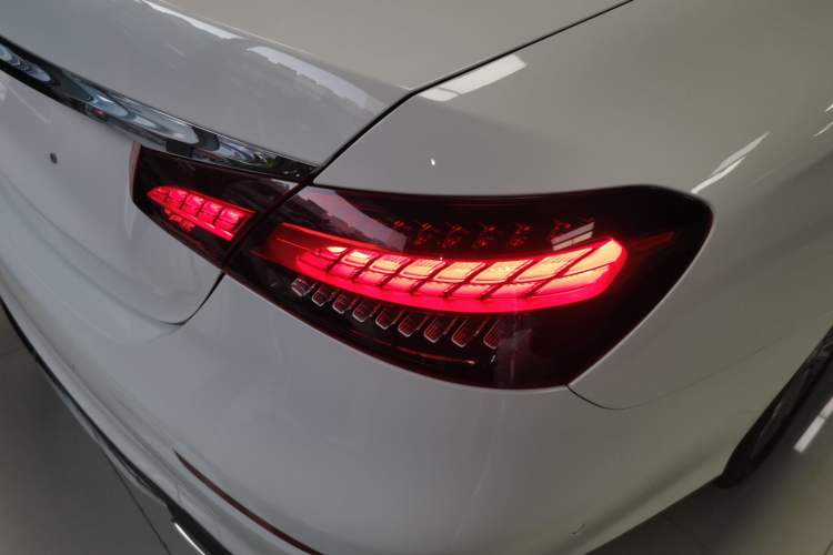 Used Mercedes-Benz E-Class 2021 Restyled E 300 L Sport Luxury Edition
