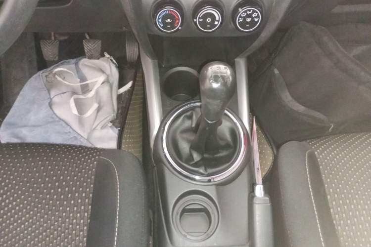 Used Mitsubishi ASX 2013 1.6L Manual Two-Wheel Drive Standard Edition