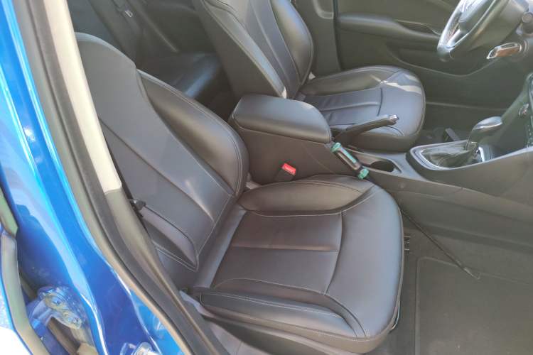 Used Buick Excelle GX 2018 18T Automatic Elite Model
