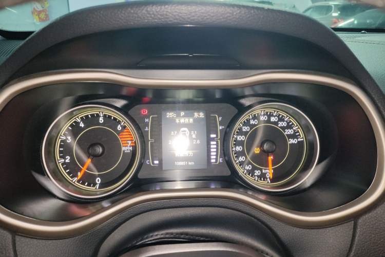 Used  Cherokee 2017 2.4L Professional Edition
