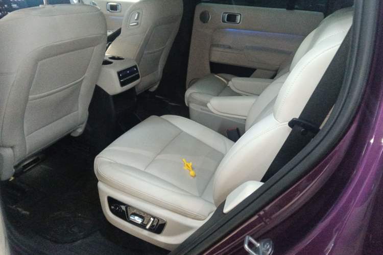 Used Li Auto L8 2023 Max model
