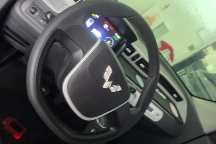 Used Wuling Hongguang MINIEV 2022 Zizai Version Lithium-NMC