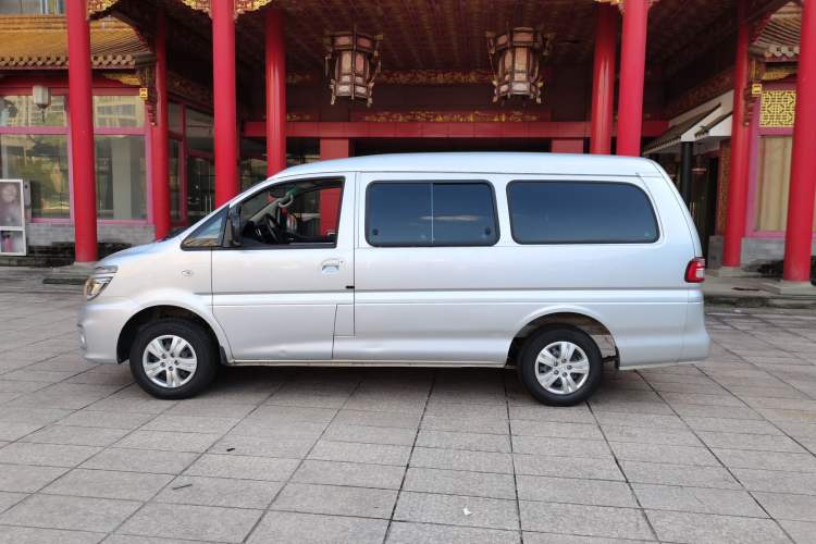 Used FORTHING Lingzhi 2019 M5L 1.6L 7-Seater Exclusive Model China VI Standard
