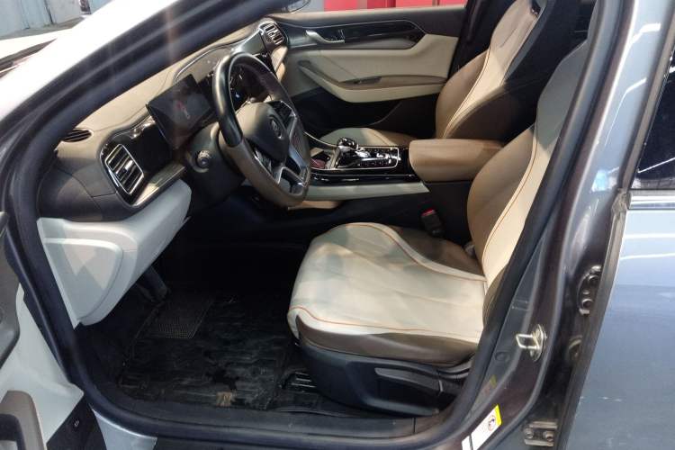 Used BYD Qin PLUS 2023 Champion Edition EV 420KM Leading Model
