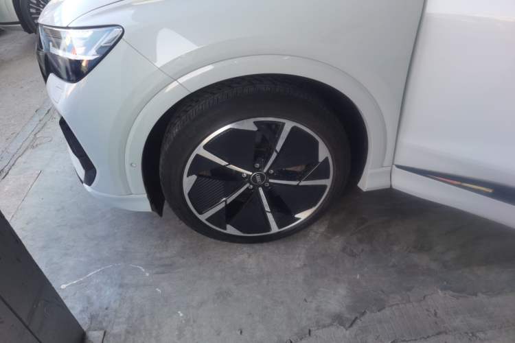 Used Audi Q4 e-tron 2024 50 e-tron quattro Creation Midnight Edition