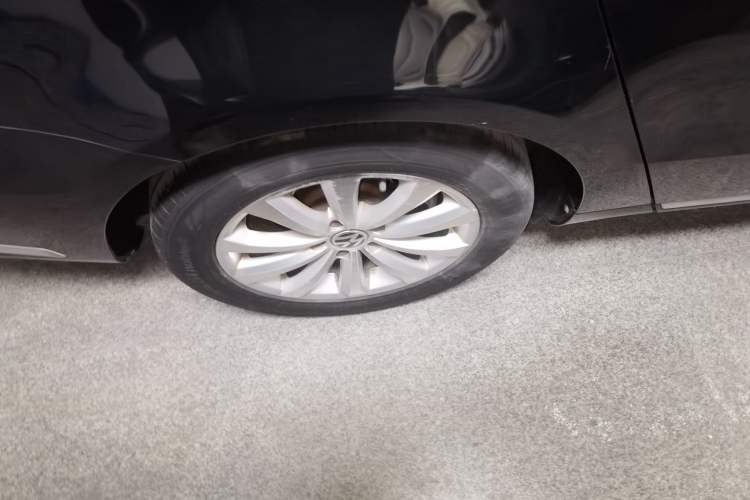 Used Volkswagen Magotan 2016 1.8TSI Smart Comfort Model
