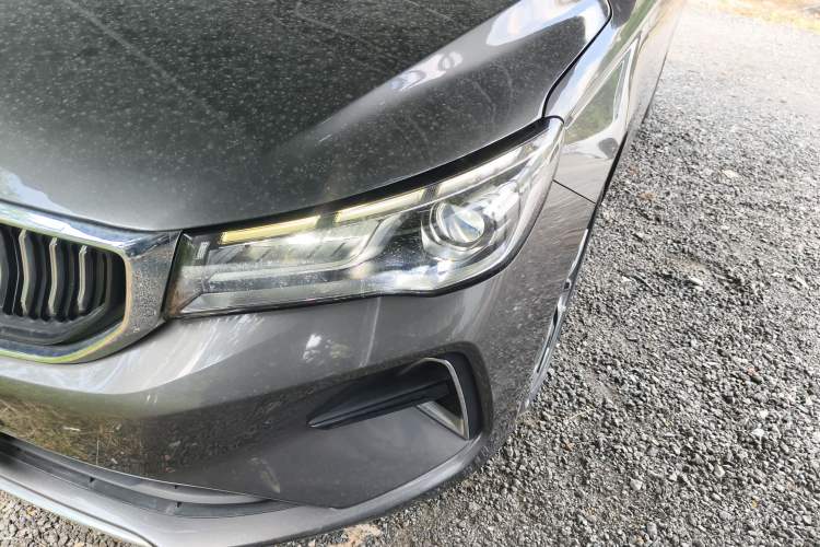 Used Geely Auto Emgrand 2022 4th Generation 1.5L CVT Flagship Model
