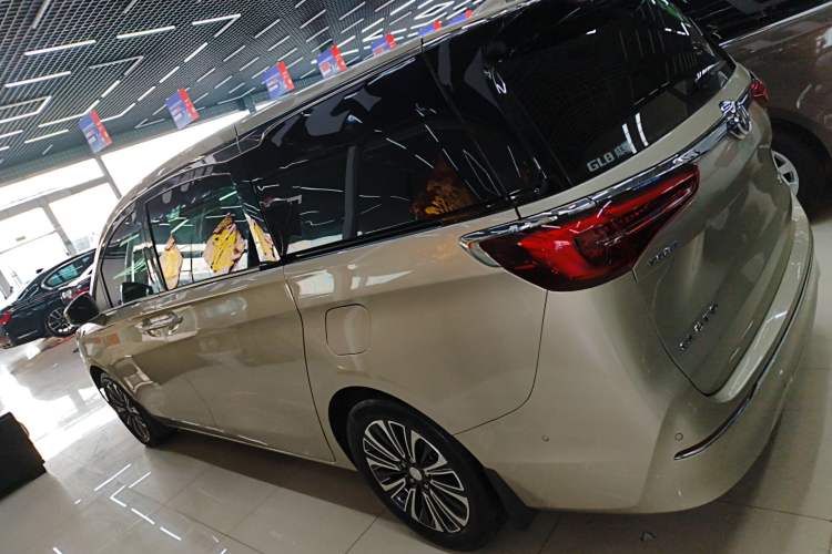 Used Buick GL8 2020 ES Land Cruiser 653T Luxury Model